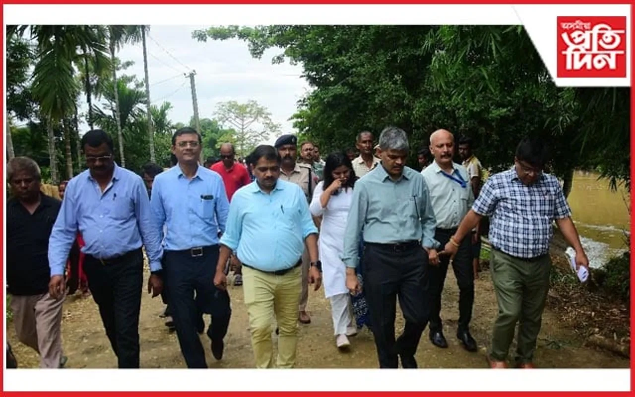 উচ্চ পৰ্যায়ৰ আন্তঃমন্ত্ৰণালয় কেন্দ্ৰীয় দলে পৰিদৰ্শন কৰিলে নগাঁও জিলাৰ বান ক্ষতিগ্ৰস্ত অঞ্চল...